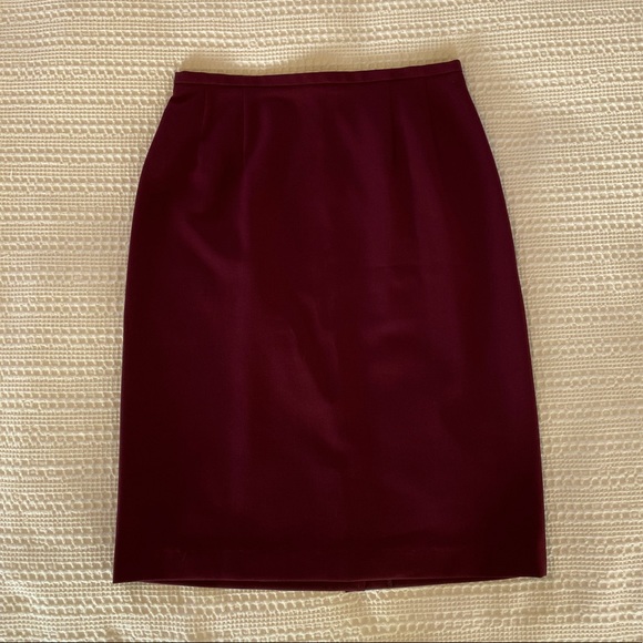 Bern and Mort Dresses & Skirts - 💵BUNDLE & SAVE!💵 burgundy a-line skirt size 6